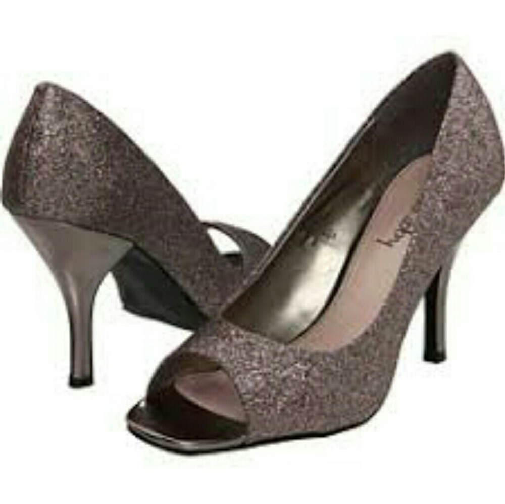 Sam and libby pewter sparkling open toe shoes